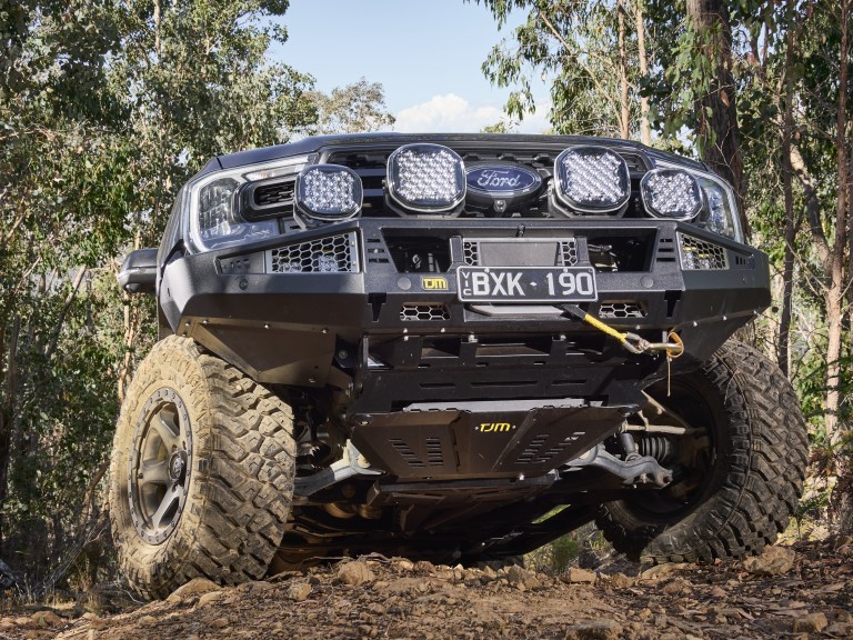 4 X 4 Australia Gear 2023 Narva EX 2 LED Driving Lighst 4